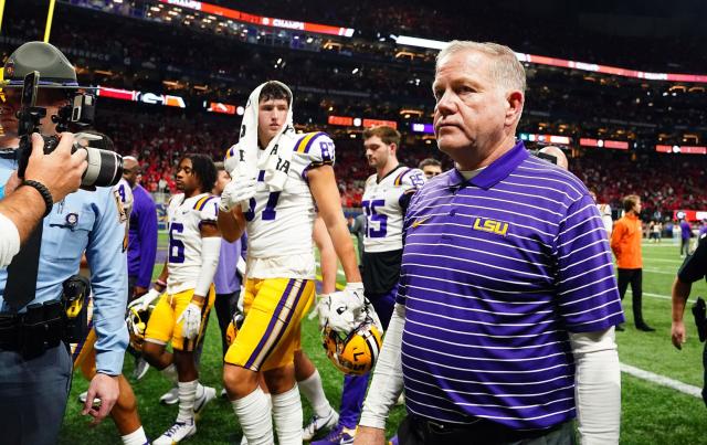 What is LSU ranked in the preseason?, Sports