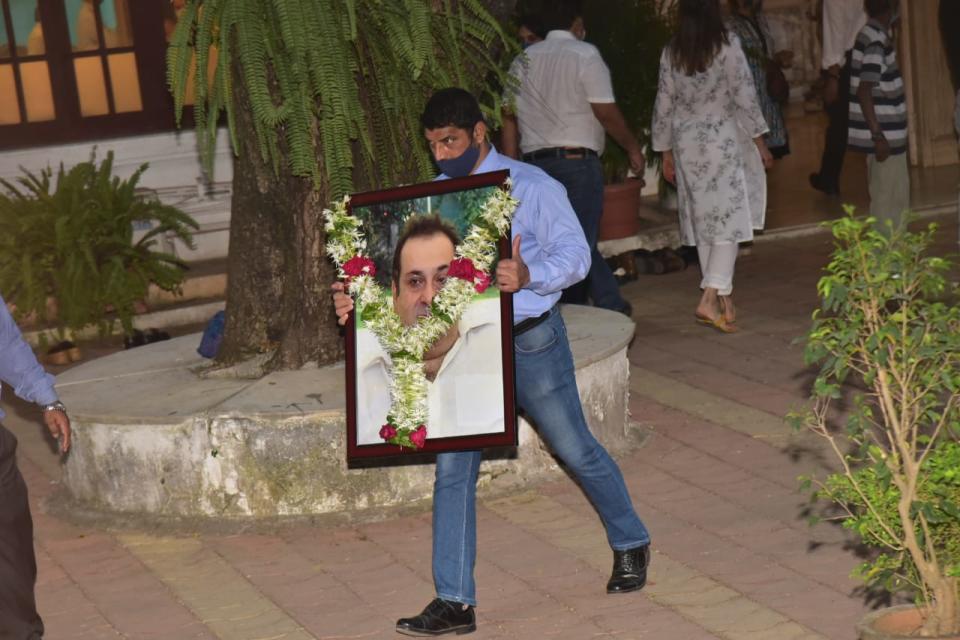 Rajiv Kapoor's last rites