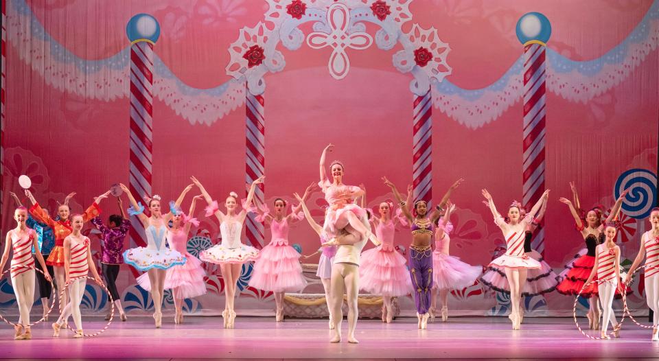 Full Cast of Act II in Alabama River Region Ballet's "The Nutcracker"