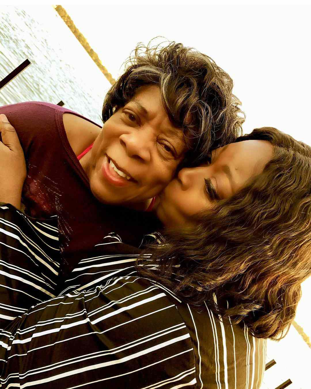 <p>Loni Love/Instagram</p> Loni Love (right) and her mom Frances