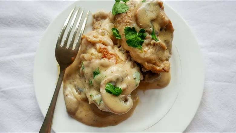 Instant Pot Creamy Garlic Chicken