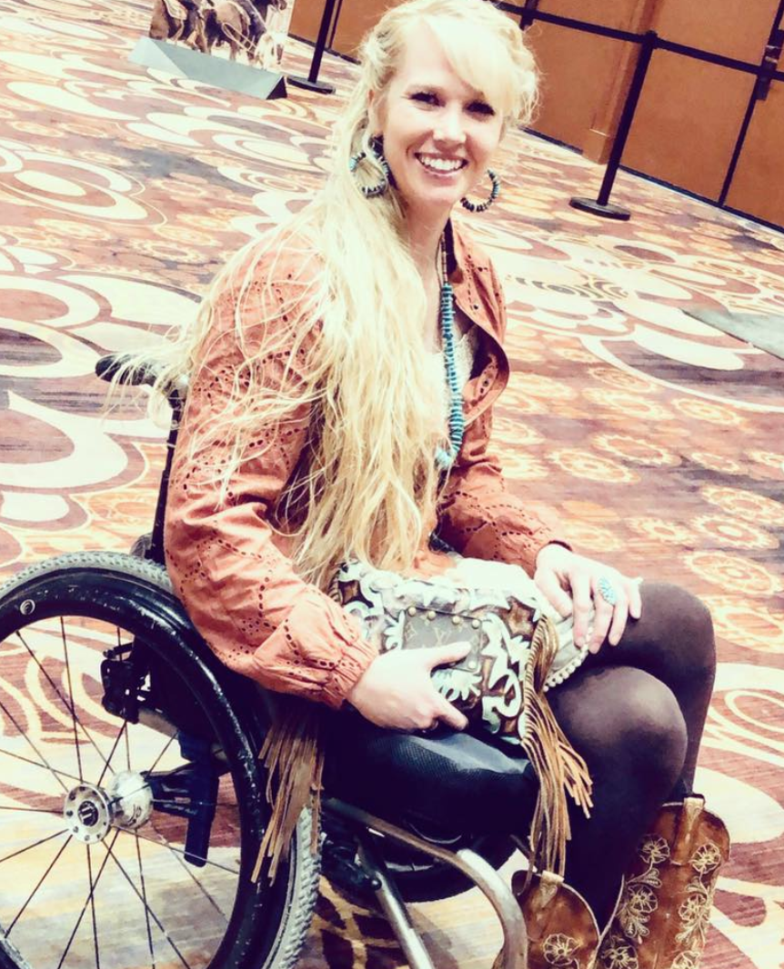 Amberley Snyder, a professional barrel rider, was insulted by a United Airlines gate agent when she was informed she would not be able to navigate her own wheelchair down the jet bridge to the airplane door. (Photo: Facebook)