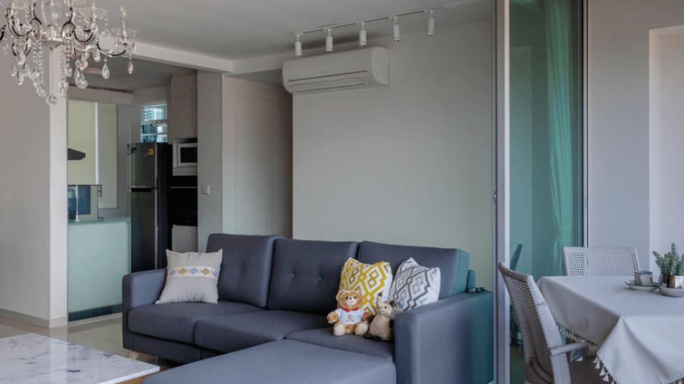 Simple Living in a Million-dollar 5-room DBSS Flat in Bishan