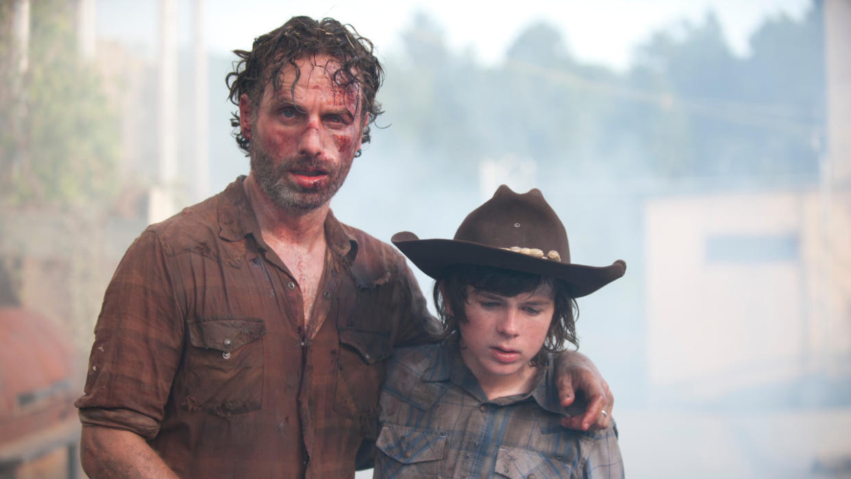  Rick and Carl in The Walking Dead. 