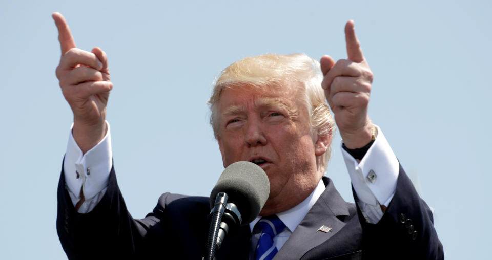 President Donald Trump speaks during the United States Coast Guard Academy Commencement Ceremony in New London, Connecticut U.S., May 17, 2017. (Photo: Kevin Lamarque / Reuters)