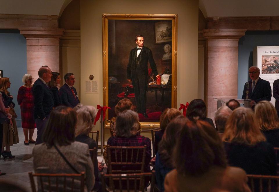 The 9-foot-tall Lincoln, painted by Dutch painter W.F.K. Travers, was hung next to another celebrated presidential image − the 1796 "Lansdowne" portrait of George Washington by George Stuart. The last time the paintings were seen together was in Philadelphia in 1876 during the United States' centennial celebration.