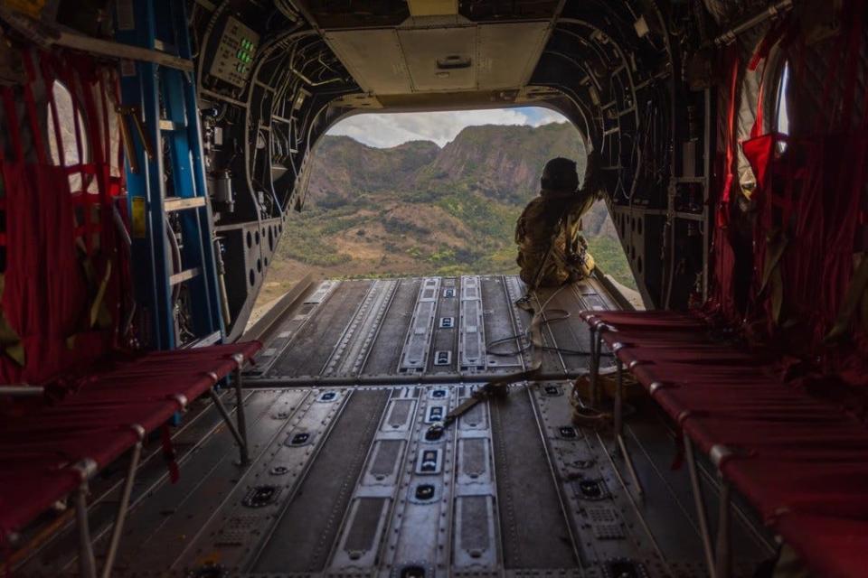 Chinooks of 25th Combat aviation brigade support 1-27 Gimlets in the execution of IPACC.