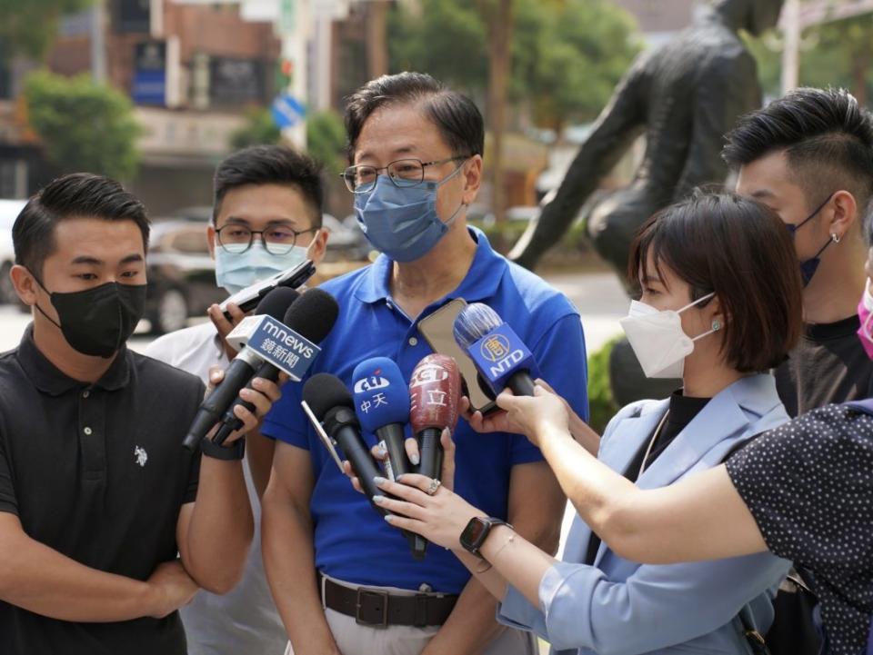 鄭文燦任內三高官涉貪下台，張善政競辦表示，鄭運鵬視而不見還是覺得貪汙無妨？（張善政辦公室提供）