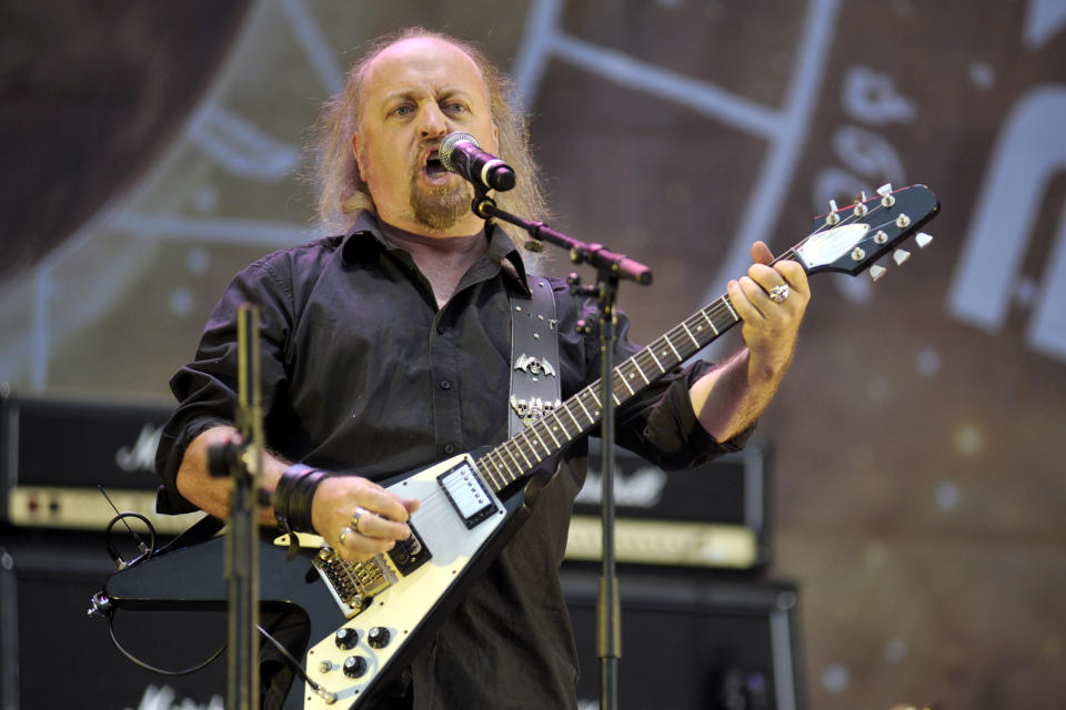 UNITED KINGDOM - JULY 10: Bill Bailey performing live on stage at Sonisphere Festival on July 10, 2011. (Photo by Kevin Nixon/Metal Hammer Magazine/Future via Getty Images/Team Rock via Getty Images)