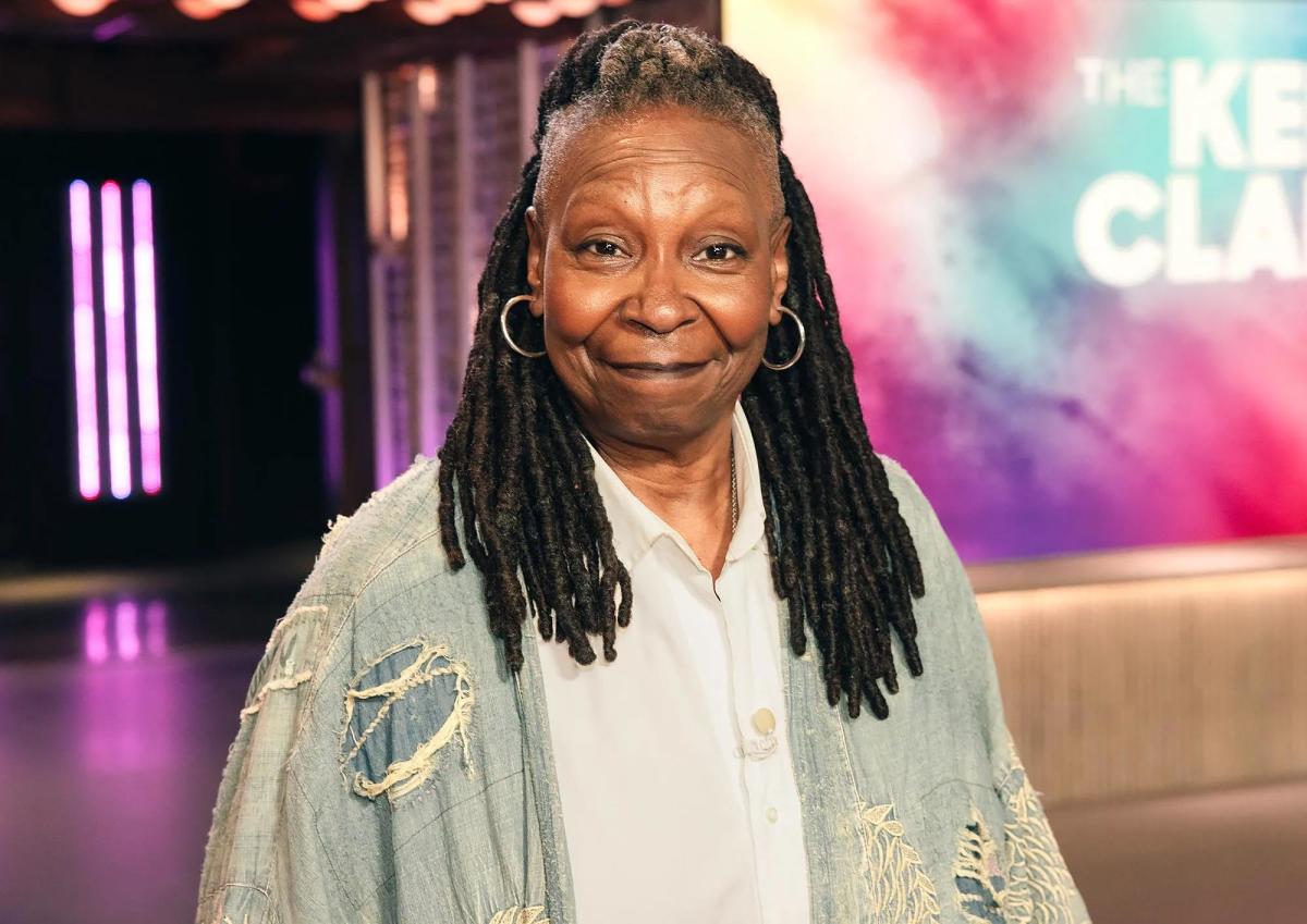 Whoopi Goldberg Ate a Bag of Cat Treats Thinking They Were Pretzels After  Meeting the Pope