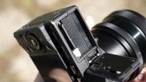 <p>Sigma fp L full-frame mirrorless camera hands-on</p> 