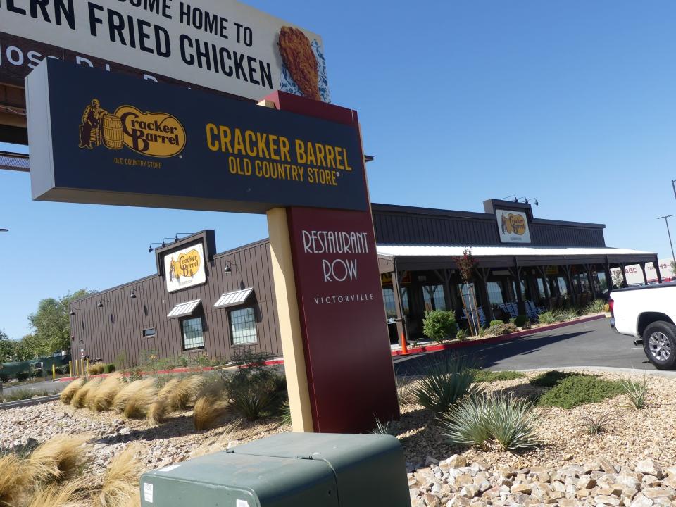 Nearly six years ago, industry leaders and foodies heralded the arrival of Cracker Barrel Old Country Store to Victorville, the first in California. Since then, the company opened six more stores in the Golden State and recently closed two.