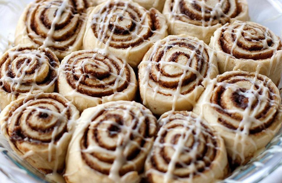 Virginia: Cinnamon Rolls