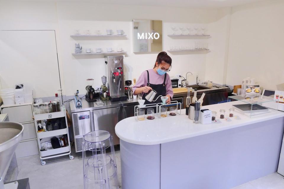 台中一中街｜米索咖啡MIXO