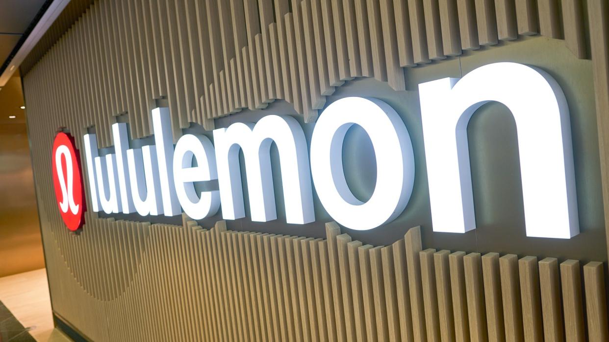 Lululemon Athletica stock value