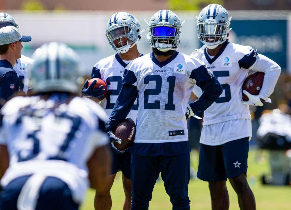 Jul 22, 2021; Oxnard, CA, USA; Dallas Cowboys running back Ezekiel Elliott (21) during training camp practice at the Marriott Residence Inn. Mandatory Credit: Jason Parkhurst-USA TODAY Sports