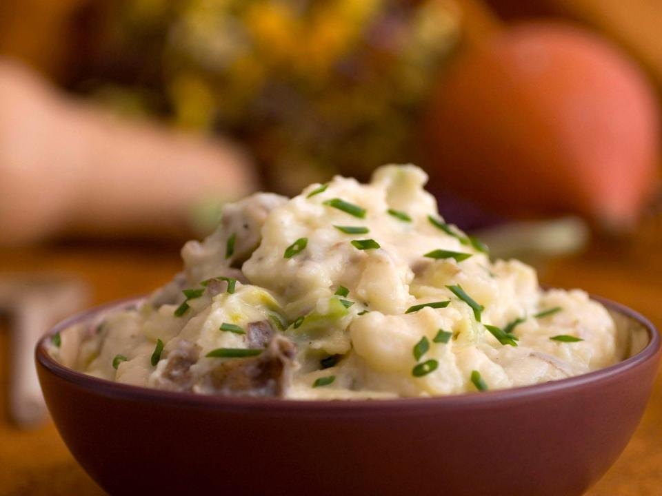 mashed potatoes herbs