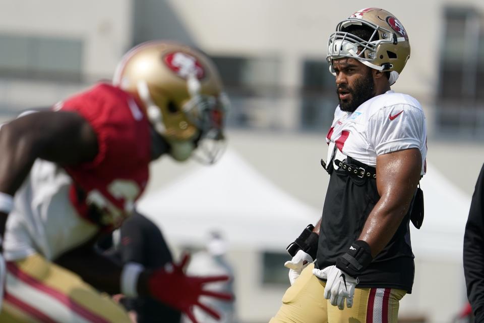 The NFL will have its eye on the 49ers putting Fred Warner (right) on the COVID-19 reserve list. (Tony Avelar/San Francisco Chronicle via AP, Pool)