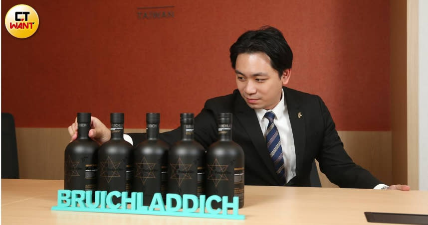 布萊迪「黑色藝術」從不公佈製酒配方，被稱為「謎之威士忌」。（圖／趙世勳攝）