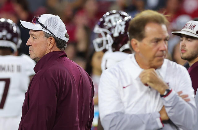 Plenty of Alabama Crimson Tide logo hats for all seasons 