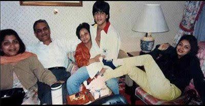 25th WEDDING ANNIVERSARY: Shah Rukh Khan And Gauri Khan's Rare Old