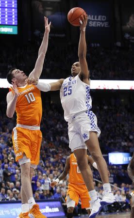 Feb 16, 2019; Lexington, KY, USA; Kentucky Wildcats forward PJ Washington (25) shoots the ball against Tennessee Volunteers forward John Fulkerson (10) in the second half at Rupp Arena. Mandatory Credit: Mark Zerof-USA TODAY Sports
