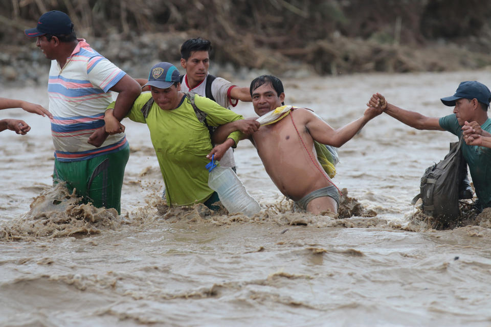 Peru struggles with devastating El Niño flooding