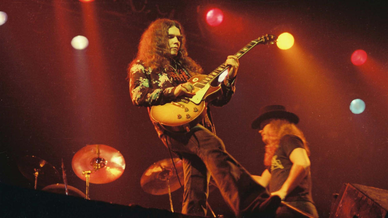  GLASGOW, UNITED KINGDOM - FEBRUARY 9: Gary Rossington and Ronnie Van Zant of American rock band Lynyrd Skynyrd perform on stage at the Apollo Theatre on February 9th, 1977 in Glasgow, Scotland. . 