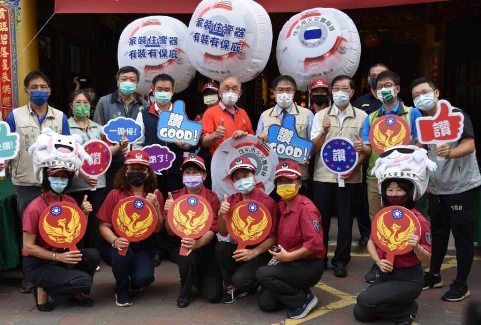 今年縣市長施政滿意度調查中，台南市的消防與公共安全創下佳績。（資料照片）