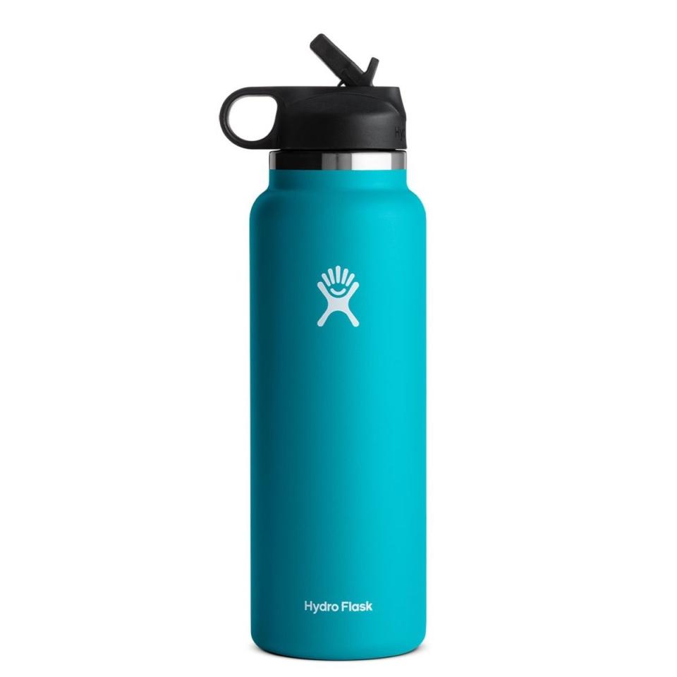 Hydro Flask water bottle, Stanley adventure quencher alternatives