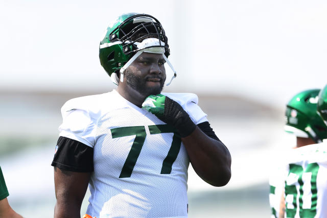 Mekhi Becton at Jets' mandatory minicamp after skipping OTAs - The San  Diego Union-Tribune