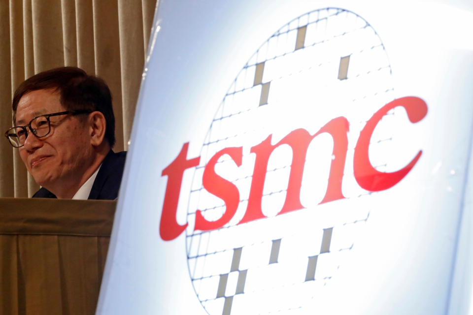 Taiwan Semiconductor Manufacturing Company (TSMC) President and Co-Chief Executive Officer Mark Liu attends an investors' conference in Taipei, Taiwan April 13, 2017. REUTERS/Tyrone Siu