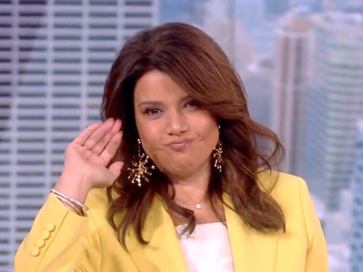 Ana Navarro waving goodbye on The View