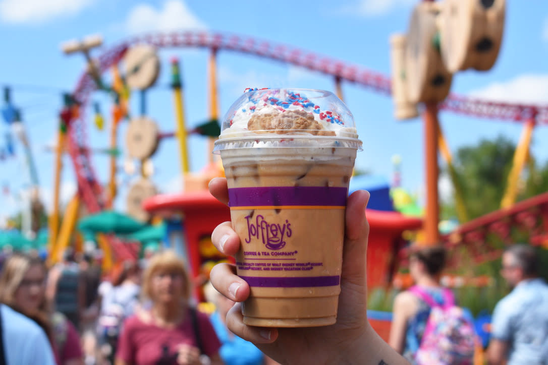 Throughout Disney Parks, Joffrey's Coffee and Tea Company serves up everything from simple iced teas to elaborate lattes. (Photo: Joffrey's Coffee and Tea Company)