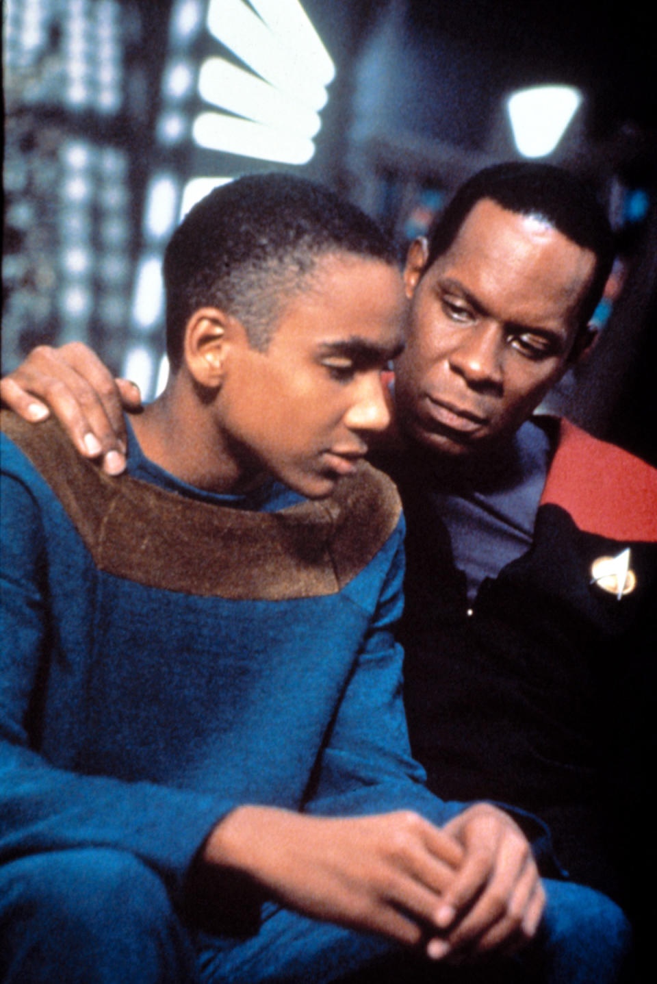 Cirroc Lofton and Avery Brooks - Credit: ©Paramount/Courtesy Everett Collection