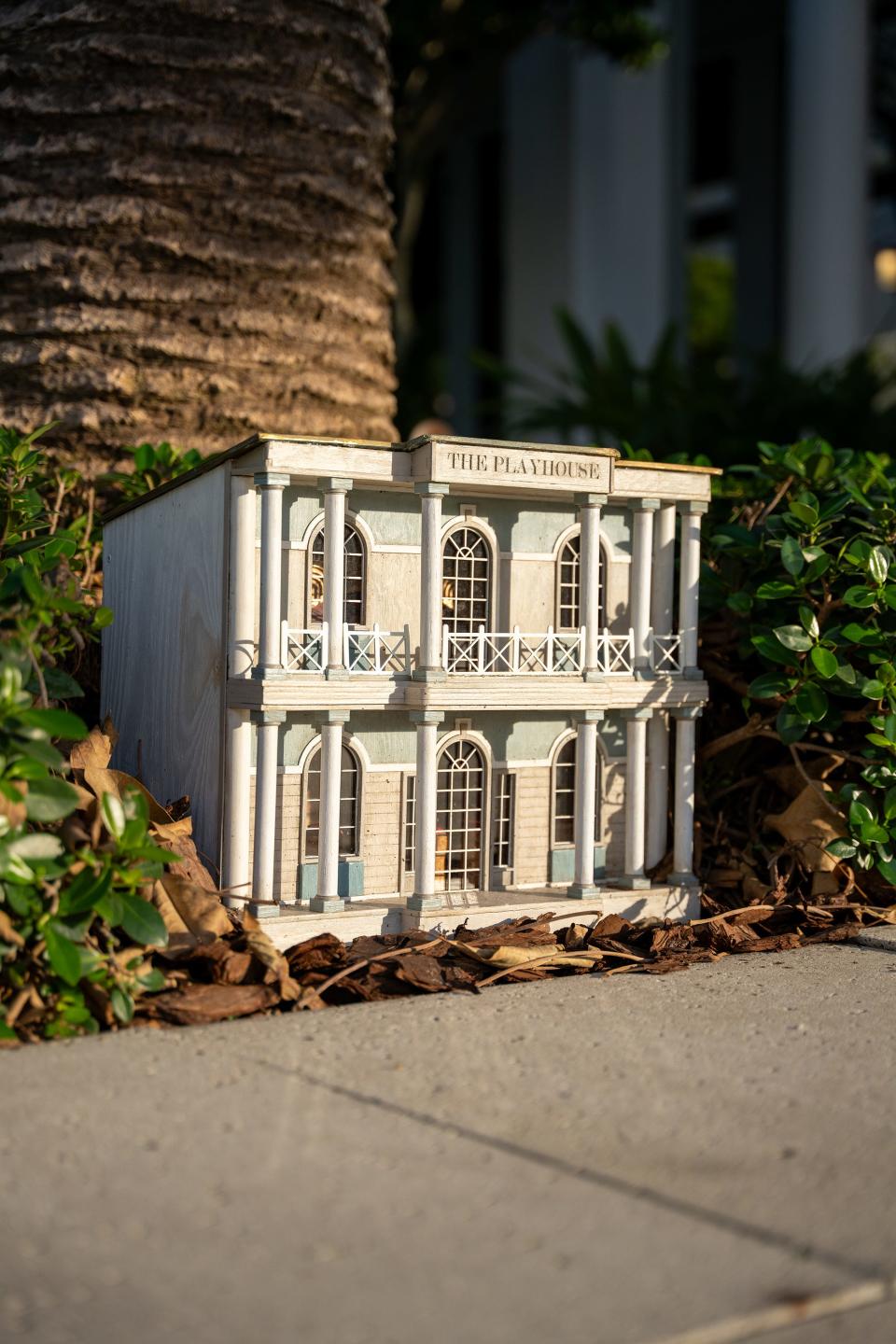 Guests of the Royal Poinciana Plaza will have to be sharp-eyed to spot the tiny AnonyMouse installations at the shopping and dining destination.