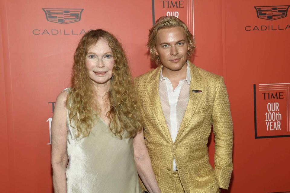 Mia et Ronan Farrow