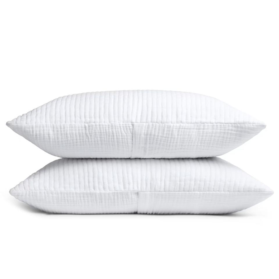 <p><a href="https://go.redirectingat.com?id=74968X1596630&url=https%3A%2F%2Fwww.parachutehome.com%2Fproducts%2Forganic-air-cotton-sham-set&sref=https%3A%2F%2Fwww.bestproducts.com%2Fhome%2Fg60329606%2Fparachute-warehouse-sale-march-2024%2F" rel="nofollow noopener" target="_blank" data-ylk="slk:Shop Now;elm:context_link;itc:0;sec:content-canvas" class="link ">Shop Now</a></p><p>Organic Air Cotton Sham Set</p><p>parachutehome.com</p><p>$28.80</p>