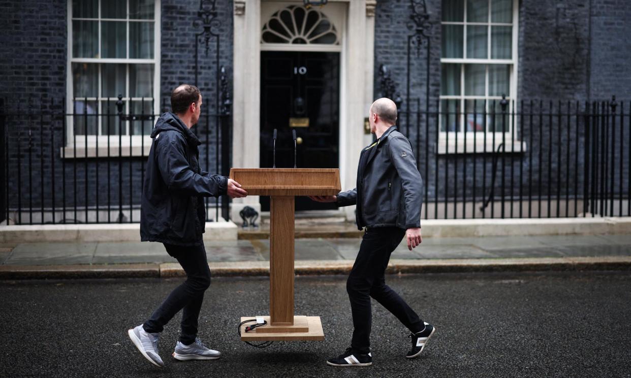 <span>The surprise announcement means Sunak has concluded that time is against him.</span><span>Photograph: Henry Nicholls/AFP/Getty Images</span>