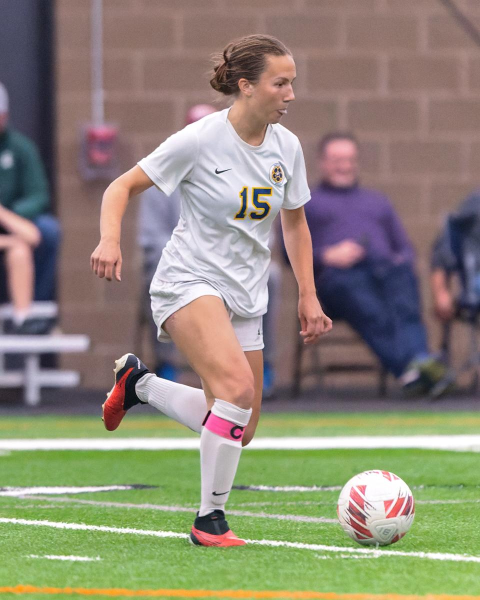 Alyse Daavettila set up two Hartland goals in a 5-3 victory over Novi.