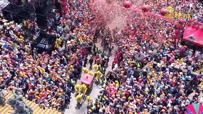 白沙屯媽祖三進三退。（圖／寶島神很大）