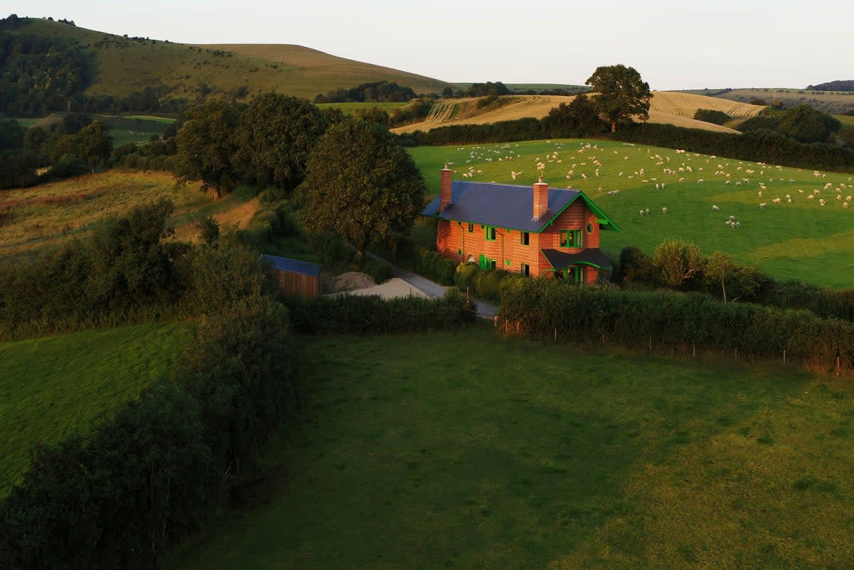 The Red House by David Kohn Architects  (Will Pryce)