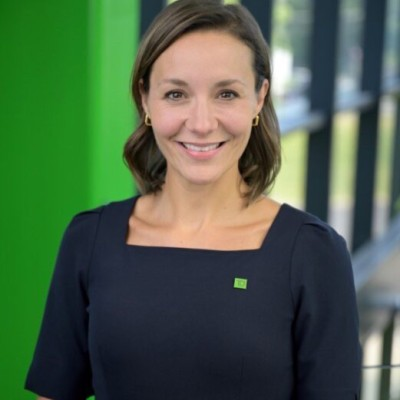 Courtney Mitchell, jefa de depósitos de consumo y productos de pago de TD Bank