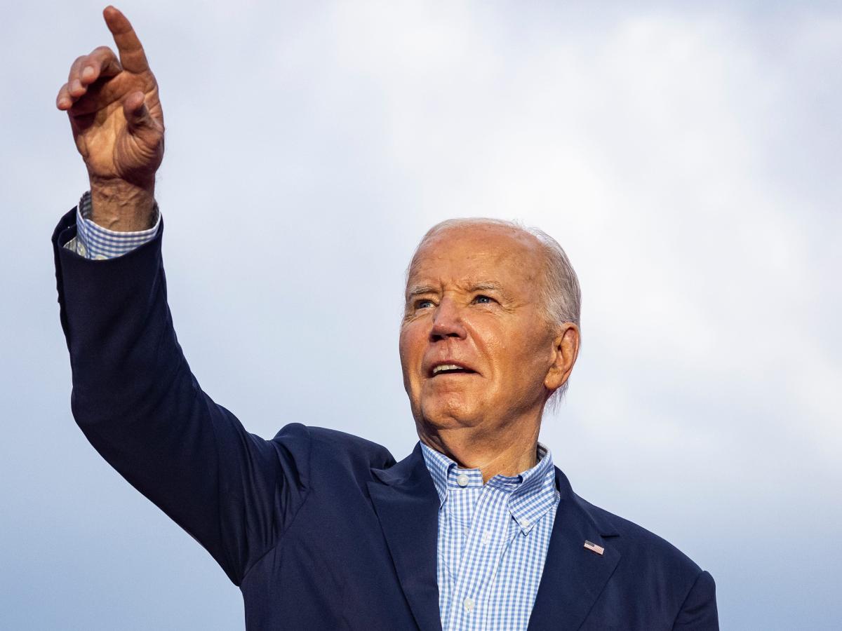 Biden’s biggest electoral challenge right now is not winning over independents, but strengthening the Democratic base