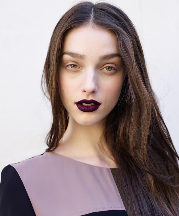 Here's six tips on nailing the dark lipstick look.