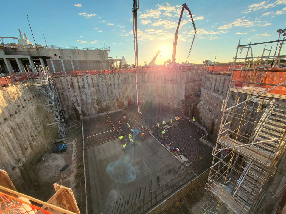 Ongoing work to expand and upgrade the Roberto Bustamante sewage-treatment plant in East El Paso is one of the big chunks of the $558 million in construction and improvement projects that's part of El Paso Water's new, $889 million water and sewer budget.