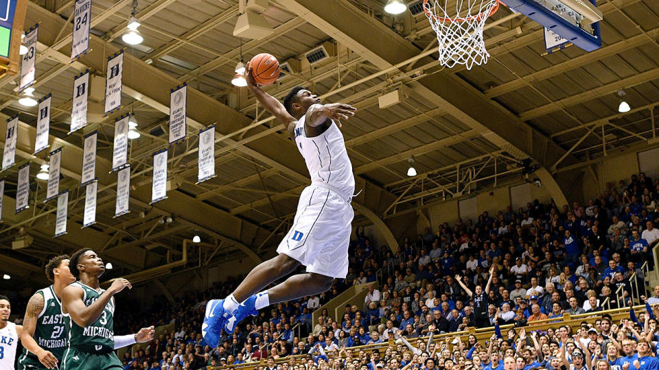 Zion Williamson dunks against the Eastern Michigan Eagles. (Photo by Grant Halverson/Getty Images)