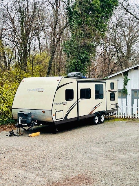 The Chandlers' 2014 Trail Lite travel trailer’s exterior was in pretty good condition and did not require much updating at all.