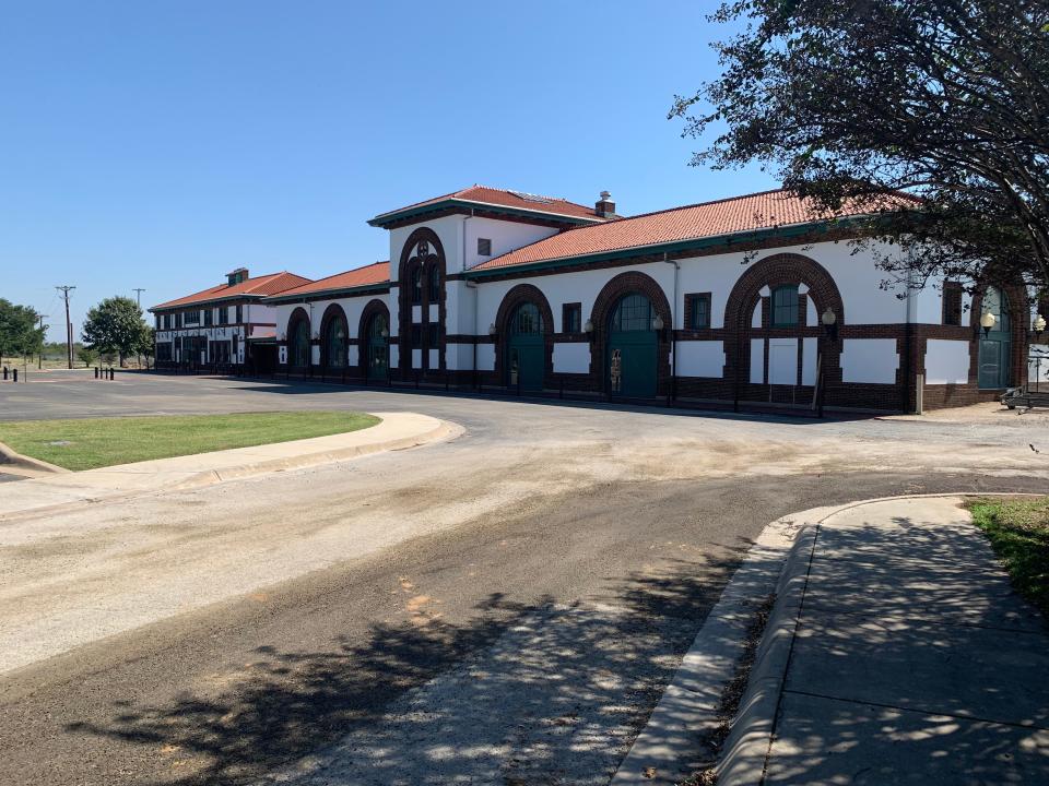 Like San Angelo, Brownwood has preserved and renovated its handsome Santa Fe rail depot. Brownwood's now houses the chamber of commerce, an events center and a Harvey House Museum.