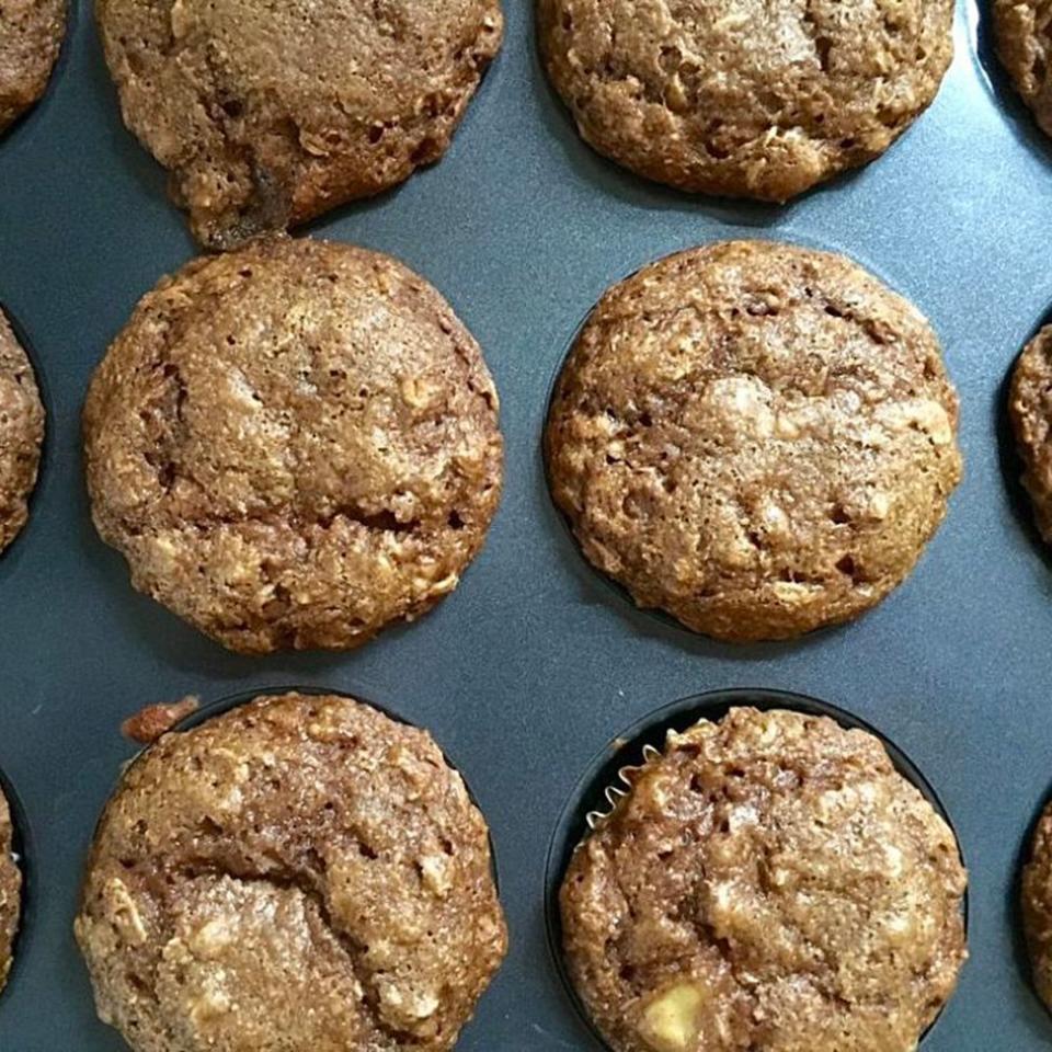 Oatmeal Molasses Muffins